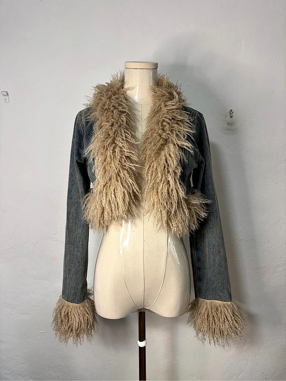 PrettyLittleThing Faux Fur Trim Denim Jacket NWT